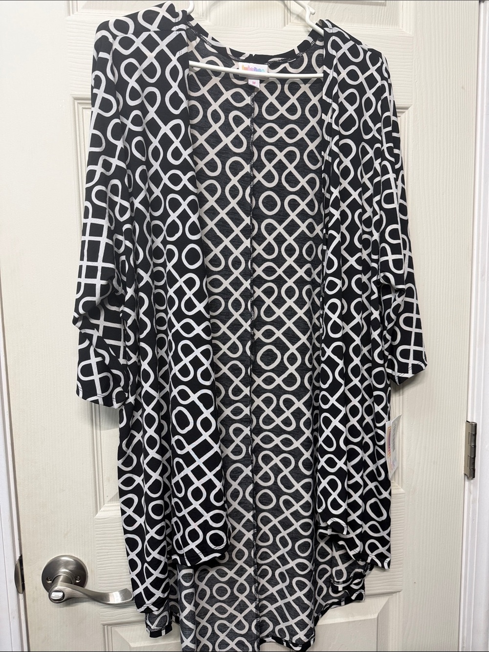LuLaRoe Black & White Geometric Open-Front Cape Lindsay Size M- Never Worn